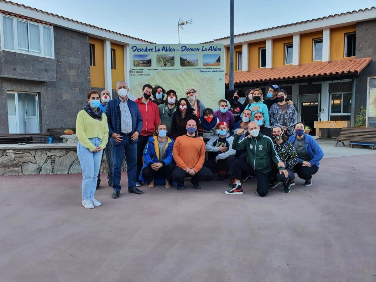 La Hoyilla Hostel - La Aldea San Nicolás Екстериор снимка